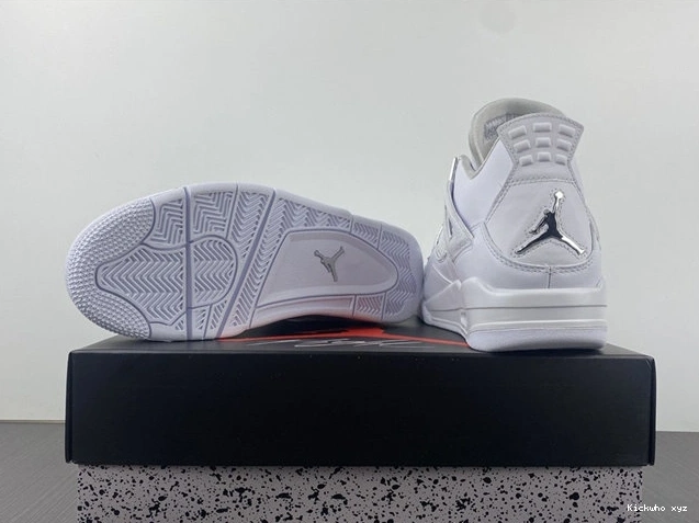 Money Retro Pure Sophisticated 4 3963 308497- Jordan 1015